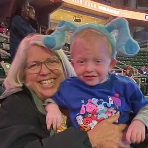 Meet your Posher, Jackie